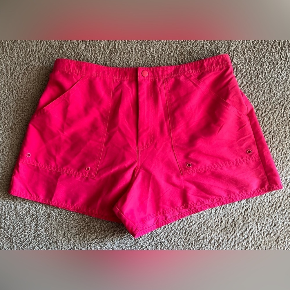 Maxine of Hollywood Board Red Shorts Size 14